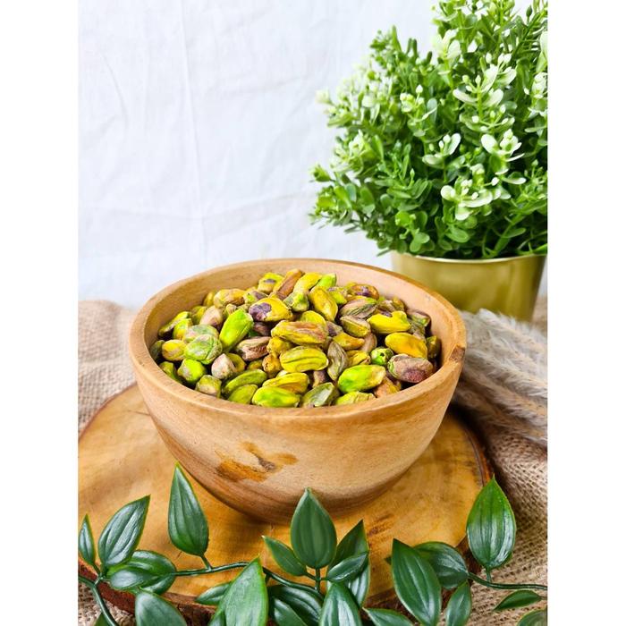 

terbaru !!! kacang pistachio kupas mentah 100 gram / raw pistachio peeled 500 gram natural ready