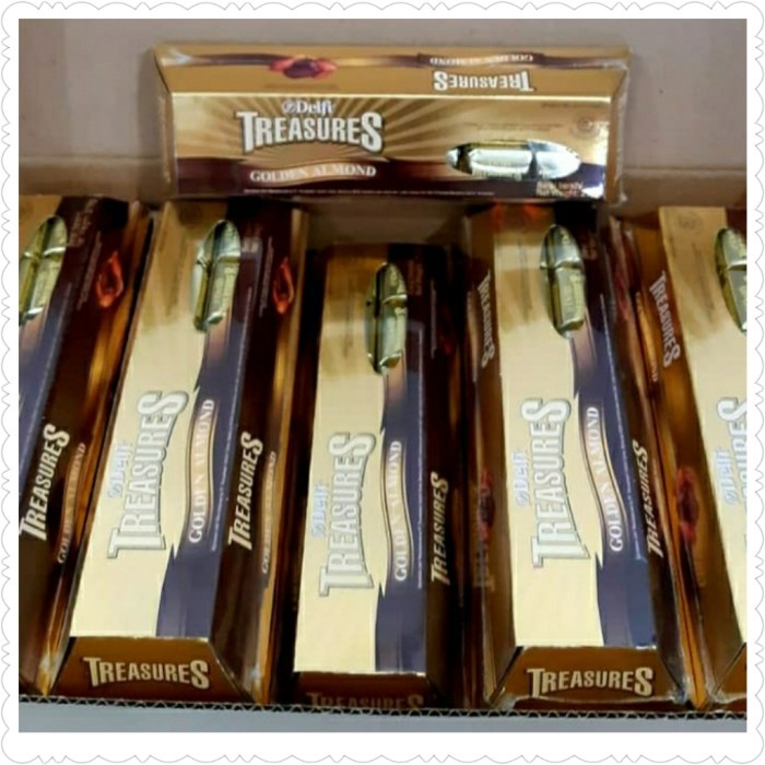 

Coklat Delfi Treasure Golden Almond Box Exclusive