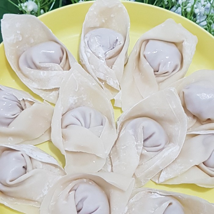 

Halal 20pcs Pangsit Rebus / Pangsit Goreng Frozen Dimsum Wonton Soup
