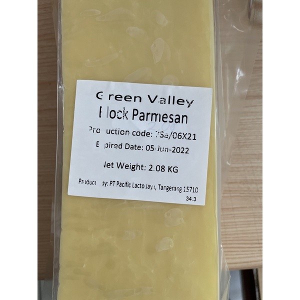

(BestSeller) Green Valley Parmesan Blok / Keju Parmesan Cheese / Keju Parmesan Block Green Valley