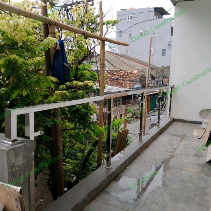 

DP Ke 2 Railing 304 Kaca Tempered 10 mm. Ny. Juliawati - Sawah Besar