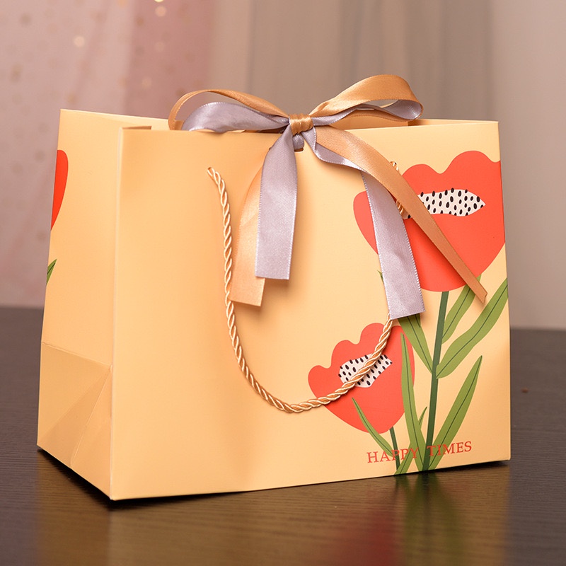 

Variant F-317 - Paperbag - Paper bag - Paperbag Kado - Gift Bag - Premium PaperBag -Kantong Kado - Kantong Souvenir - Tas Kado Premium Souvenir Wedding - Goodie Bag - Paperbag Pita - PaperBag Tas Hadiah - PaperBag Premium Quality - Hadiah Wedding Souvenir