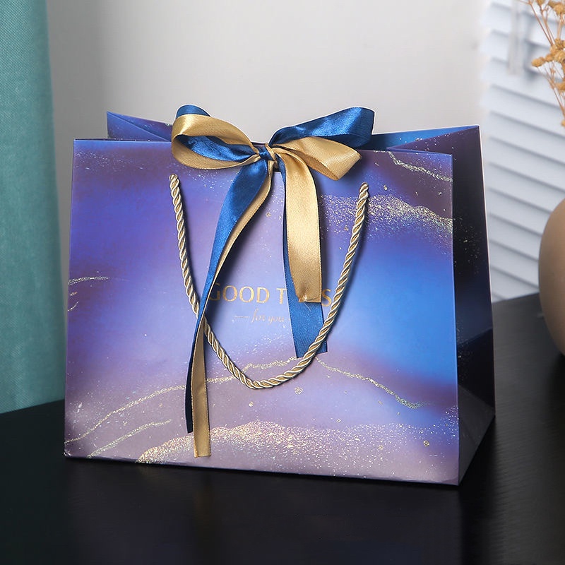 

Variant F-314 - Paperbag - Paper bag - Paperbag Kado - Gift Bag - Premium PaperBag -Kantong Kado - Kantong Souvenir - Tas Kado Premium Souvenir Wedding - Goodie Bag - Paperbag Pita - PaperBag Tas Hadiah - PaperBag Premium Quality - Hadiah Wedding Souvenir