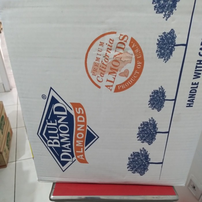 

JTTOP" KACANG ALMOND MENTAH,RAW ALMOND BLUE DIAMOND 1KG