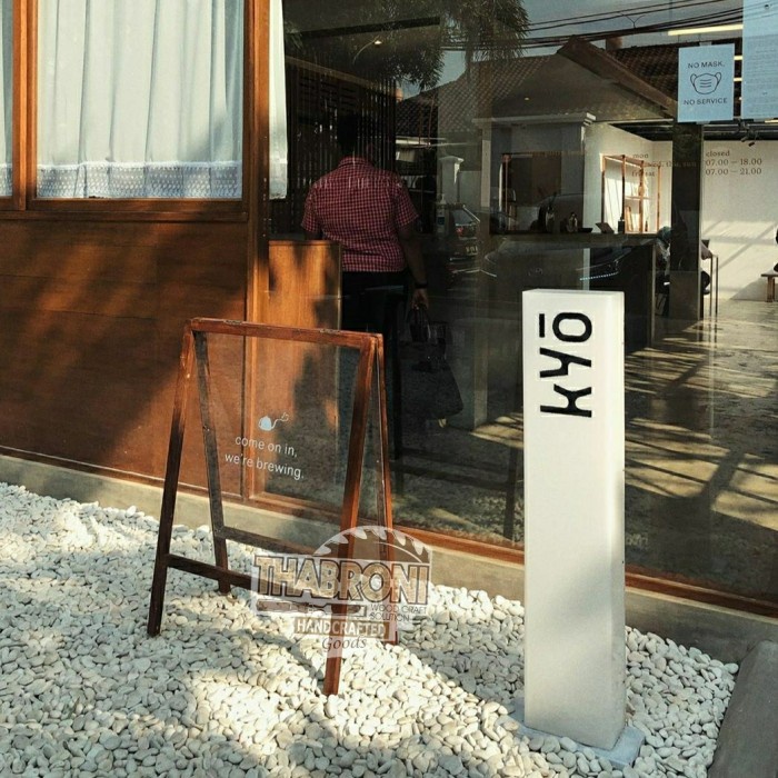 

BERKUALITAS Papan Akrilik 2 Muka Standing banner akrilik standing akrilik