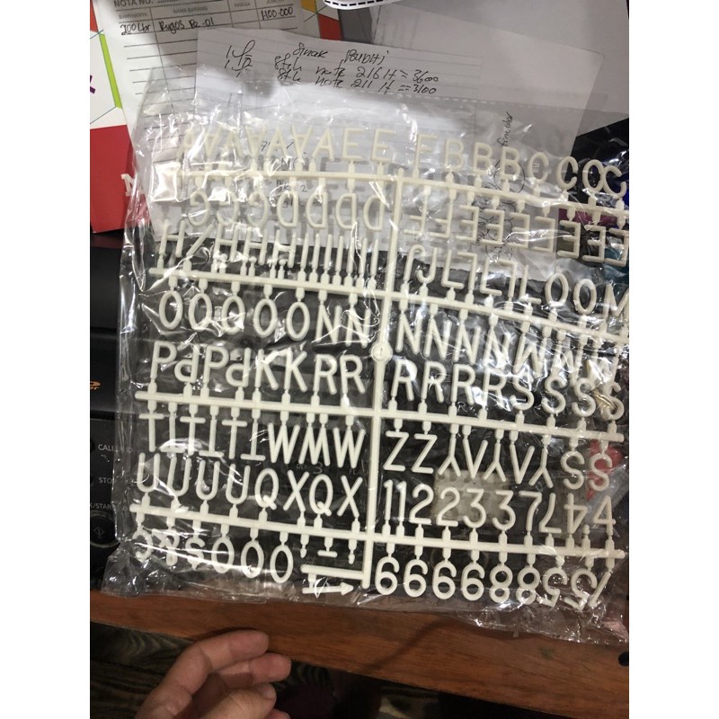 

huruf tambahan letterboard putih selembar set
