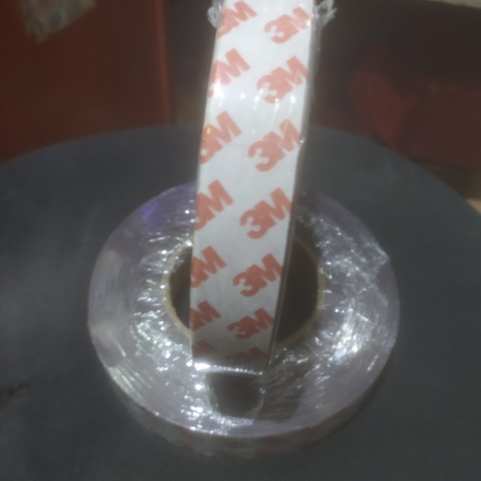 

DOUBLE TAPE MAGNET 3M - MAGNET TAPE - LAKBAN MAGNET STRIP 1INC X 10M