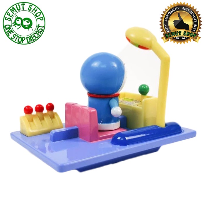 Tomica Dream Ride On R04 Doraemon Time Machine Mainan figure doraemon