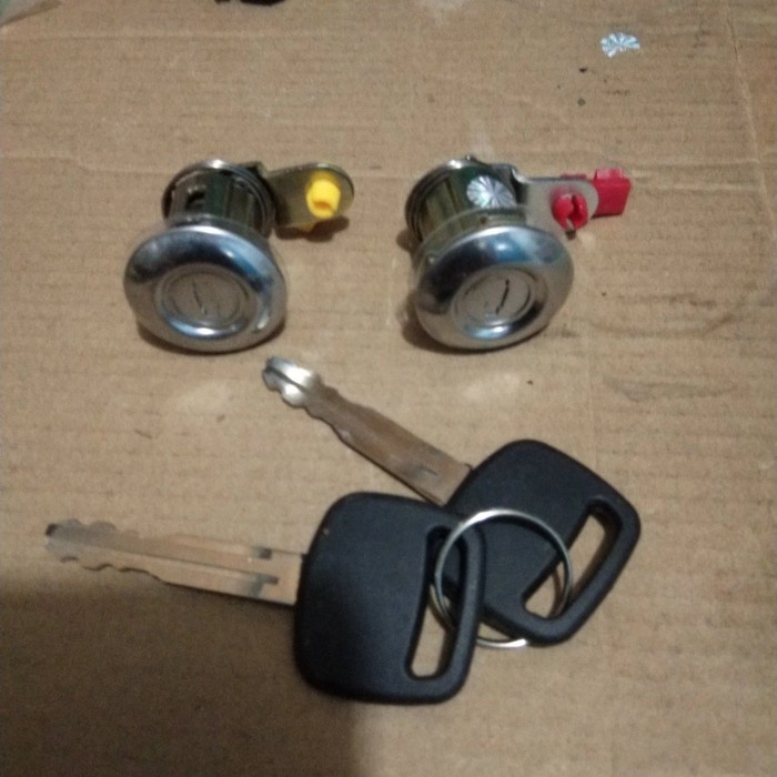 Kunci Pintu Mobil Kijang Super 5K Set 2 Pc Kode 024