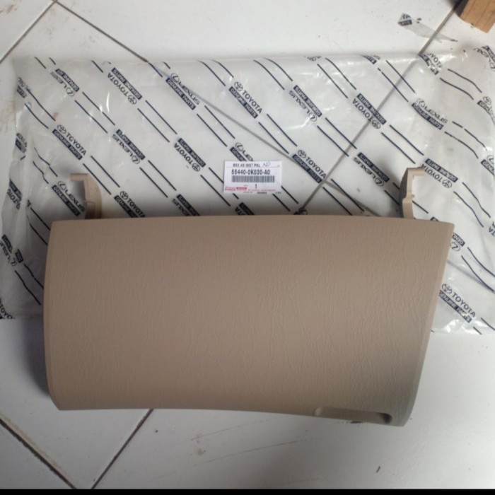 JT-TOP TUTUP LACI ATAS DASBOAR INNOVA 2004-2010 KREM ORIGINAL