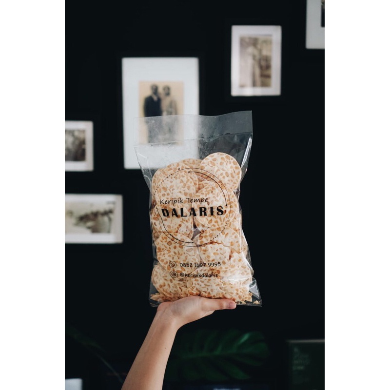 

A Keripik Tempe Dalaris 250Gr Cemilan Enak Kerupuk Tempeh