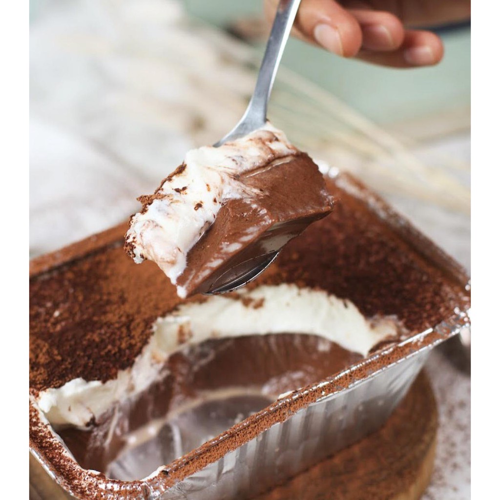 

A Choco Silk Pudding Aurs Cakery