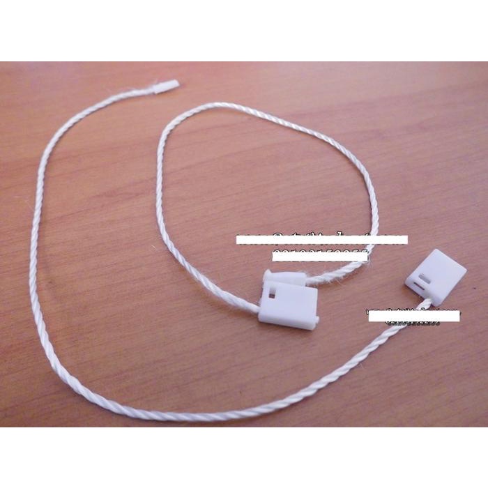 

pintar- Tali Buat Gantungan Hang Tag Pada Kemeja