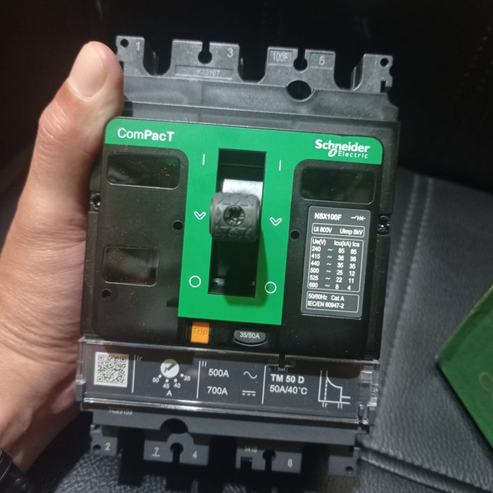 mccb schneider nsx 160f 160a 125a 36ka 3phase nsx160f TM160D
