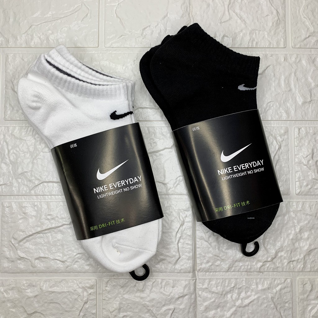 KAOS KAKI NIKE NIKE EVERYDAY CUSHIONED LOW CUT PREMIUM NK010 HITAM PUTIH