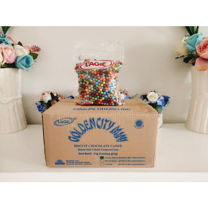 

.kartonan lagie golden city mini warna isi biuit 6 bungkus 1kg