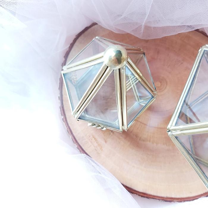

party- terarium ringbox kotak cincin glassbox mahar kotakkaca segienam cucut