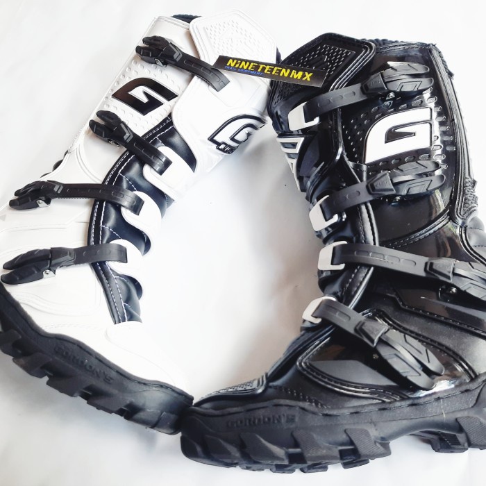 Sepatu Cross Gordon K 2