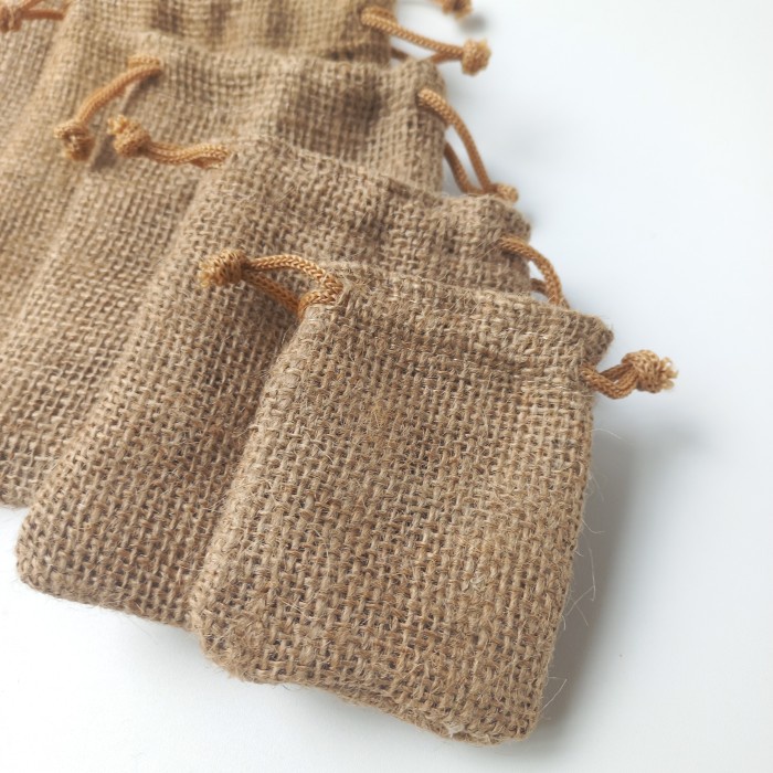 SALE Kantong Serut Pouch Packaging Kain Goni Lokal Premium Wedding Souvenir