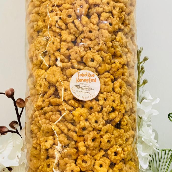 

JAGUNG SAKURA RIBUT ENAK GURIH 500 GRAM HALAL GURIH RENYAH ENAK