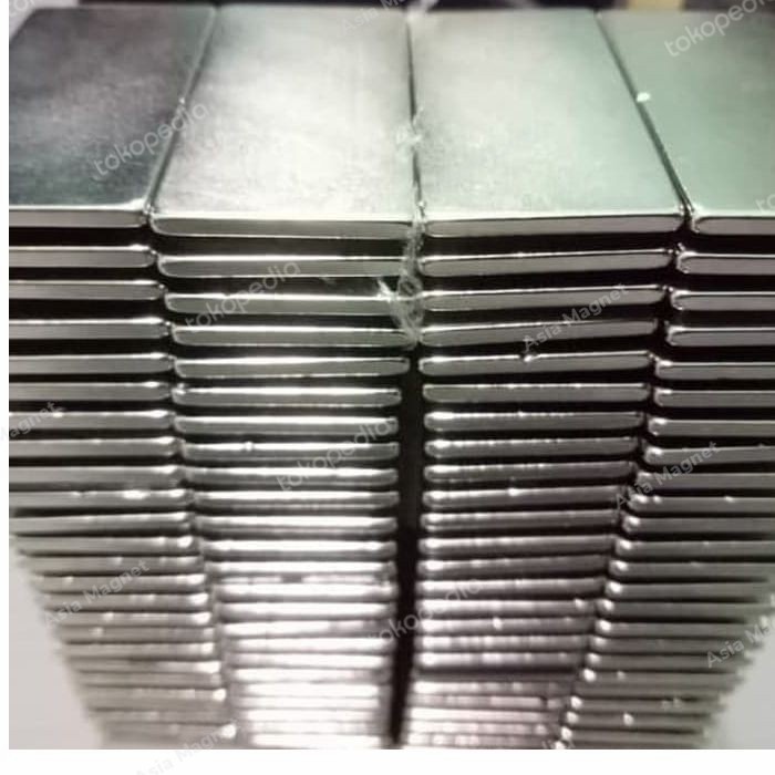 

New Magnet Neodymium 40 x 20 x 2 mm