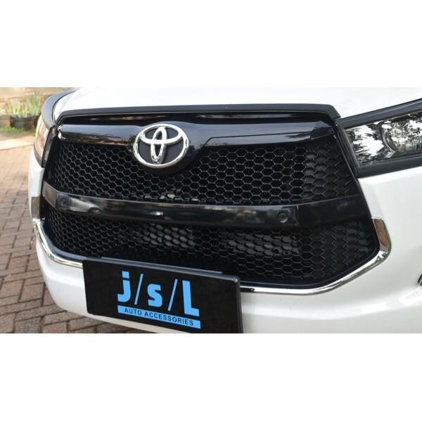 Grill Depan Black Khusus All New Innova Reborn 2015-2017