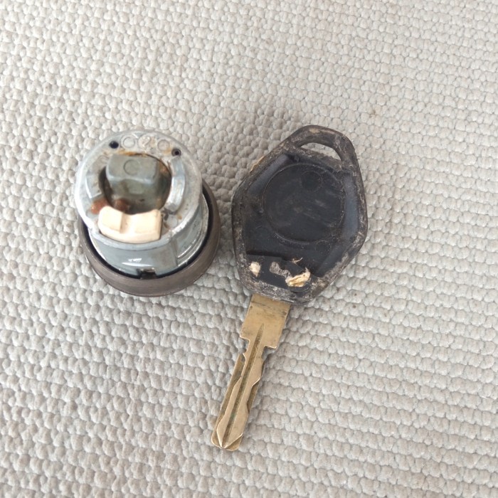 Cylinder Kunci Starter Bmw E46 X5 E53 X3 E83 (Copotan)