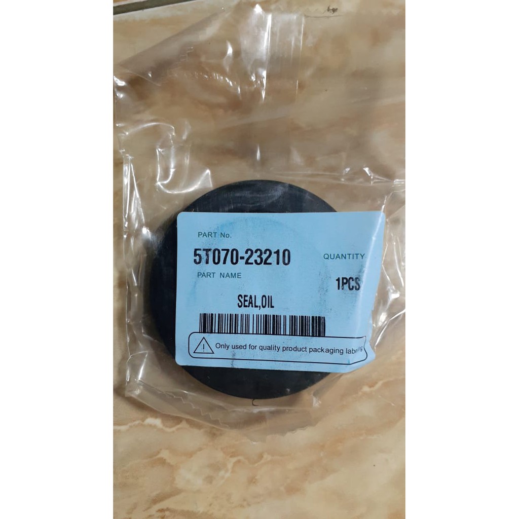 MESIN PERTANIAN,OIL SEAL,SEAL, OIL, DC 70,DC70,COMBINE HARVESTER,COMBINE HARVESTER DC