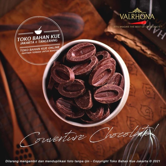 

BisaInstan- Valrhona Guanaja 70% Dark Chocolate 100gr Couverture Coklat Coin Pahit