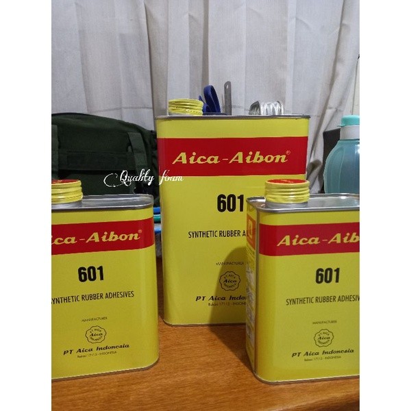 

Lem kuning Aica Aibon 601 / Lem serbaa Kan 700g