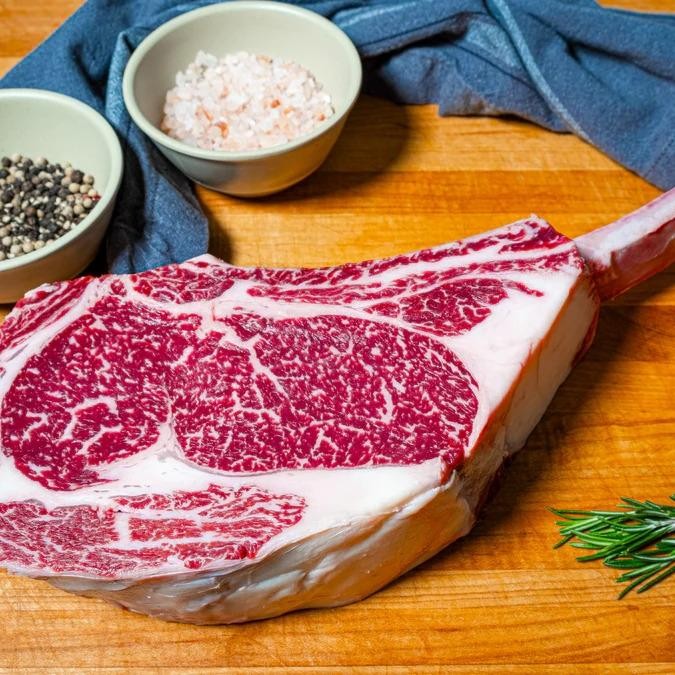

Kirim,HariYgSama- Tomahawk Steak