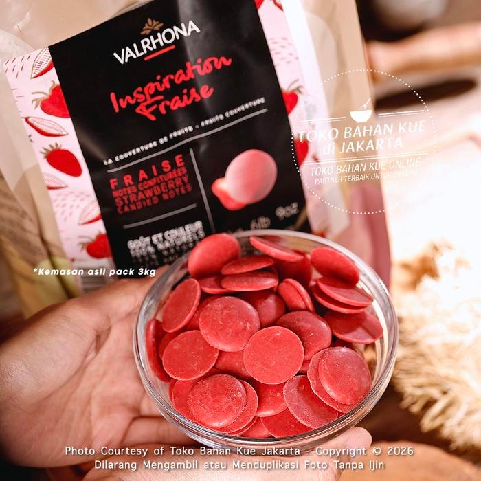 

Valrhona Couverture Chocolate Inspiration STRAWBERRY 500gr FRAISE