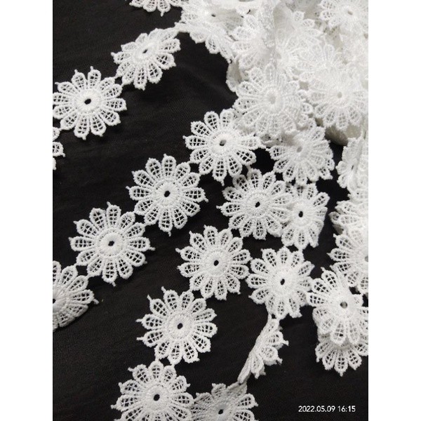 Renda bordir renda giper melati putih hitam
