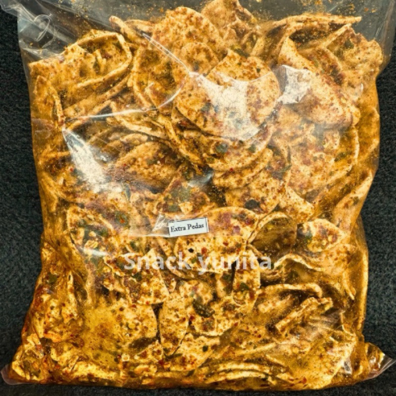 

Dapur Joglo Keripik Basreng Pedas Daun Jeruk Halal Netto 250 Gram