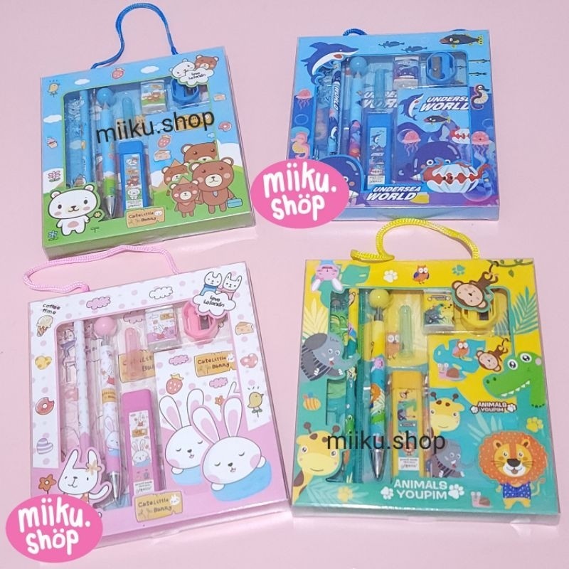 

UM1 STATIONERY SET BOX MOTIF KARAKTER