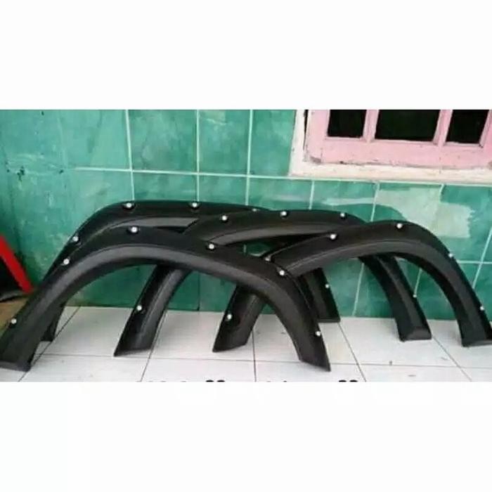 Fender Katana Bulat Dan Kotak