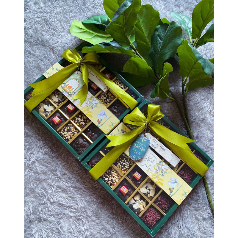 

promo terbaru hampers brownies lebaran terbaru 2025 dengan paperbag elegan