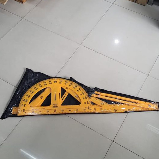 

Penggaris / Busur / Jangka / Segita Plastik Besar Whiteboard Papan Tulis 1 Set