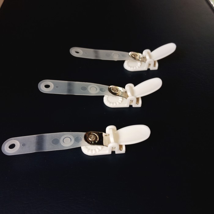 

JEPIT ID KERANG PUTIH BAGUS / JEPIT KERANG PLASTIK / JEPIT KERANG PUTIH 1 PACK