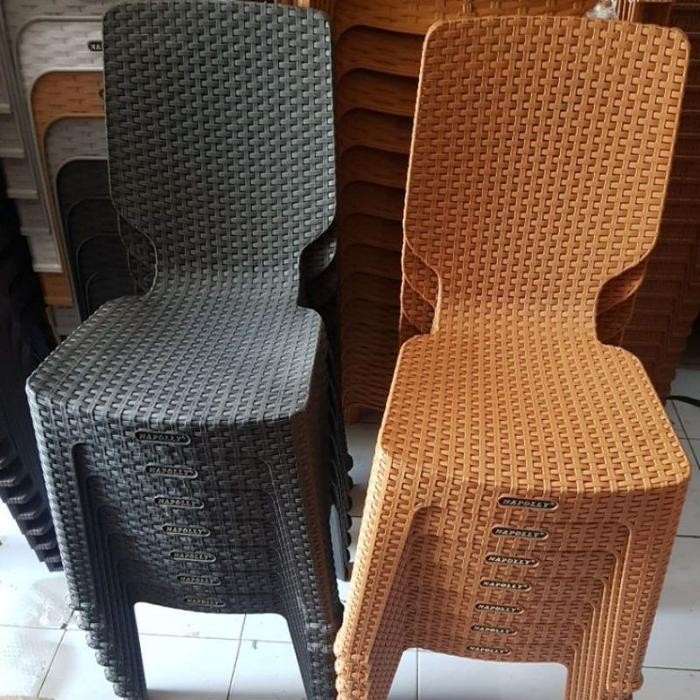 Kursi Plastik Napolly Rotan Sandaran / Kursi Makan / Kursi Cafe / Kursi Tamu / Kursi Susun Plastik *