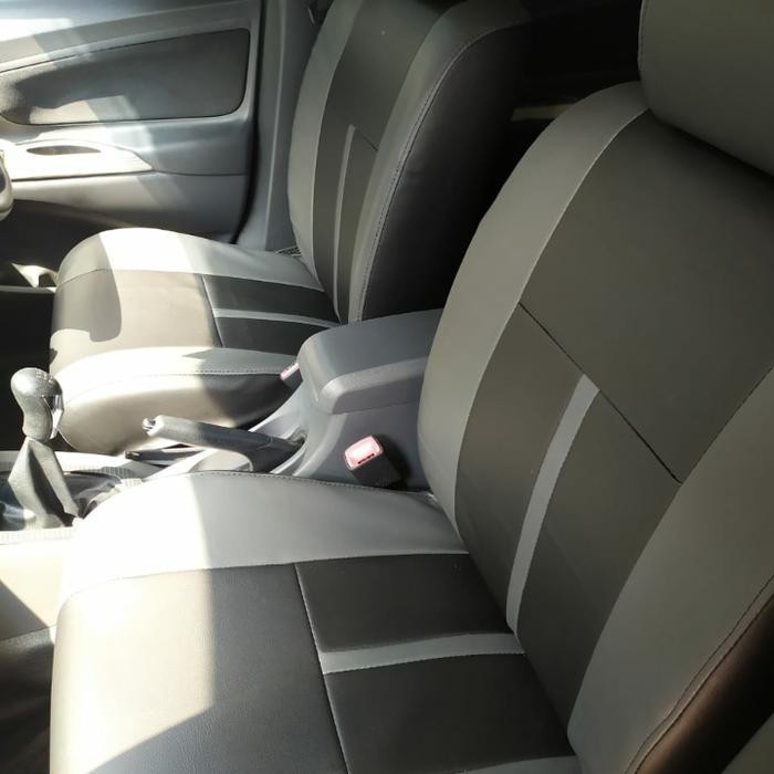 SARUNG JOK MOBIL INNOVA FULL SET SET