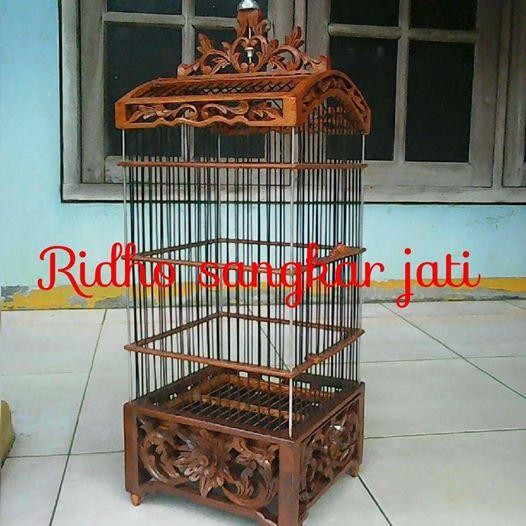 Sangkar Pleci ukiran *