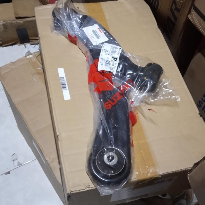 lower arm ertiga original sgp