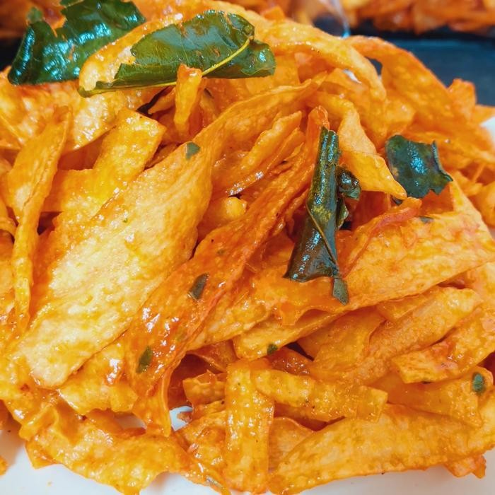 

PastikanTerjaminMutunya- MANGGLENG KERIPIK KRIPIK SINGKONG IRIS PANJANG ASIN PEDAS MANIS 500GR