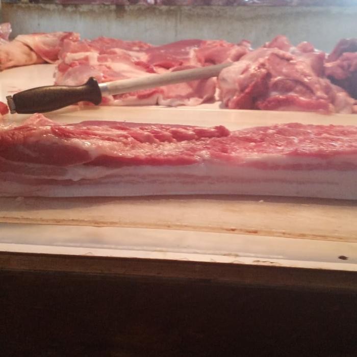 

BnyKBonusBelidiMari- Daging babi Samcian Lapis