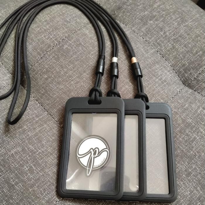 

Simplex Lanyard with quick release pop barrel. card holder 2 sisi.