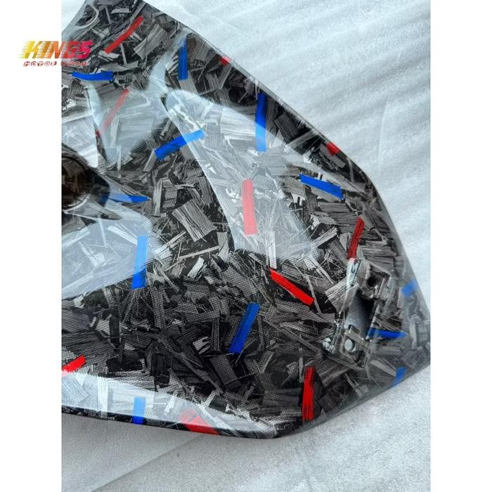 PANEL DASI TAMENG DEPAN CARBON FORGED YAMAHA NEW AEROX CONNECTED