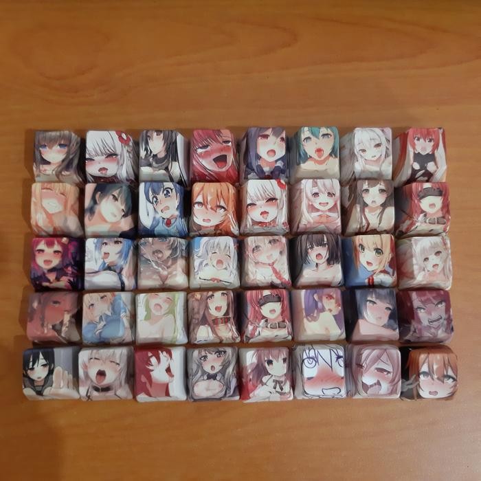 [Expert] Keycaps Anime Ahegao Colored