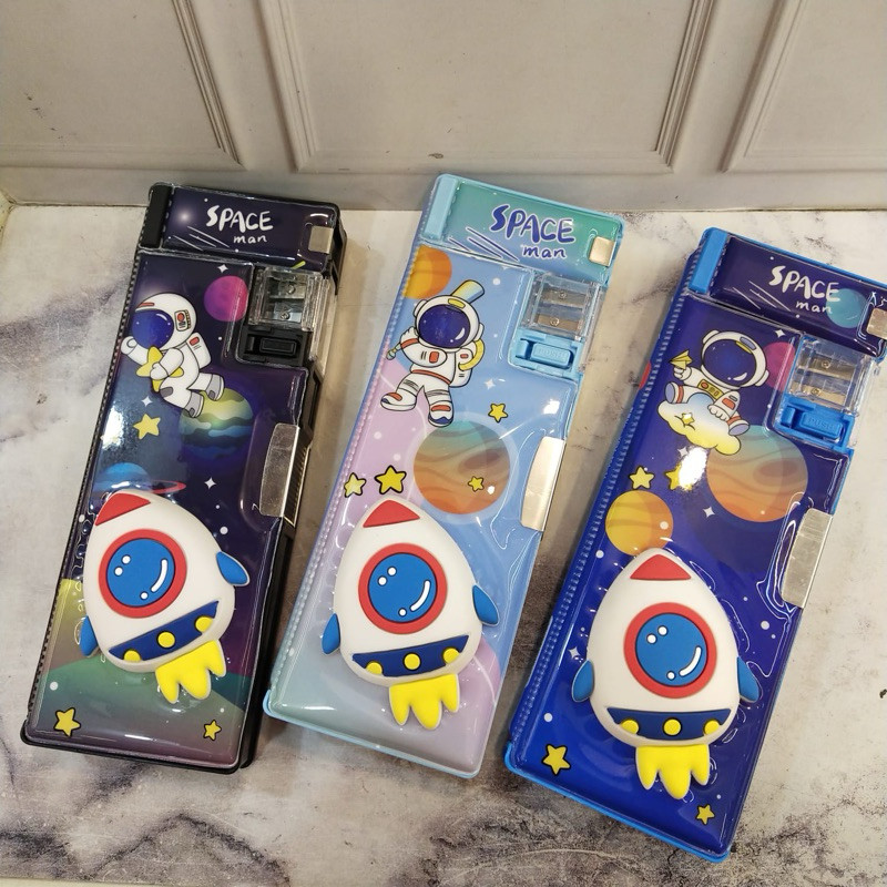 

TEMPAT PINSIL MAGNET 3D 551-11 MOTIF ROKET//KOTAK PENSIL MAGNET