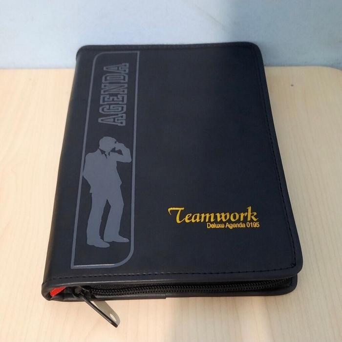 PREMIUM Buku Agenda Resleting Teamwork Stationery
